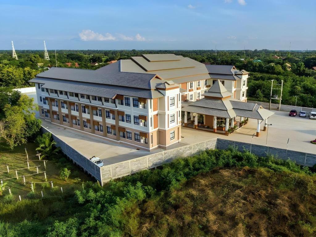 S-Tawan Hotel & Convention Maha Sarakham Exterior photo